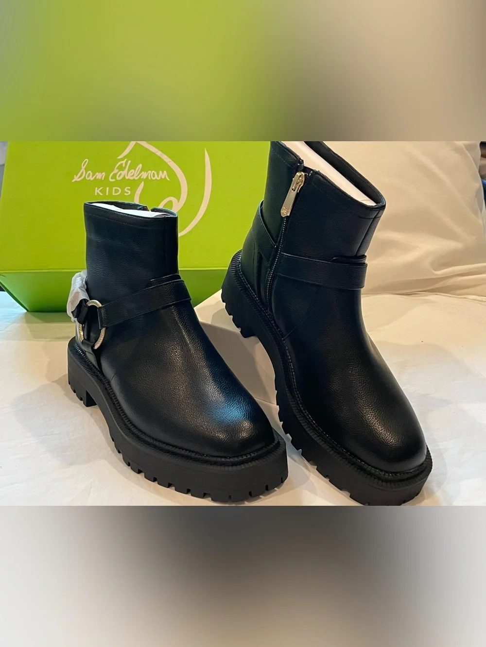 Sam Edelman Lucianna Maria Black Lug Sole Ankle Boots Sz 4 Kids BNWB